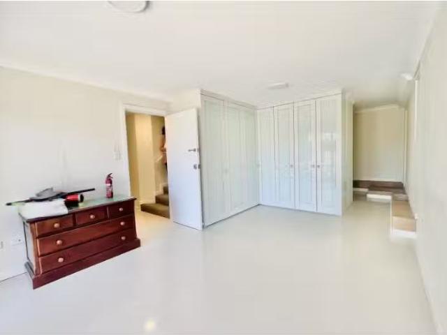 Charming 1 BR Flat/29 Werona Avenue, Killara Apartment for ren.
