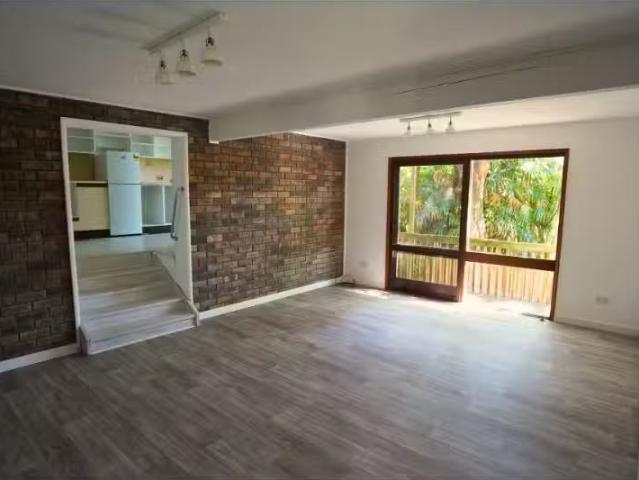 Cozy 1 BR Flat/4 Walker Avenue, Narrabeen House for rent List.