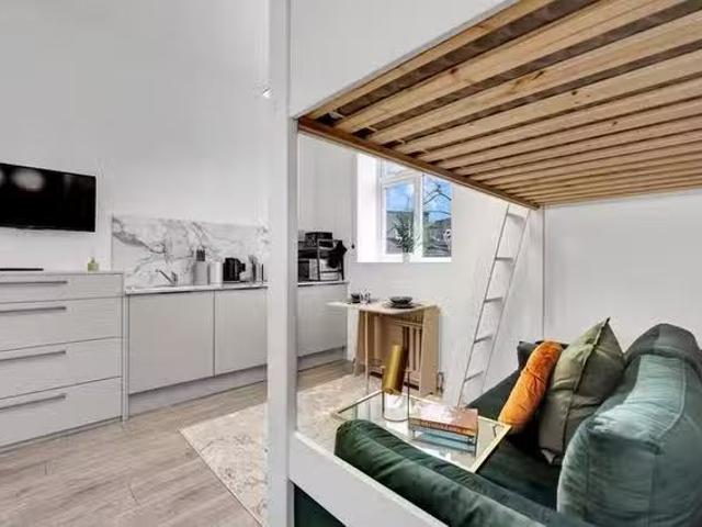 Cheap 1 BR Hilldrop Road