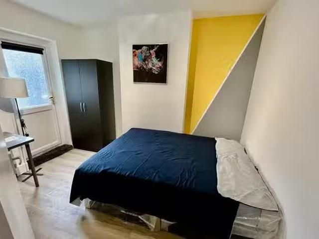 Deal! 1 BR Moffat Road, London