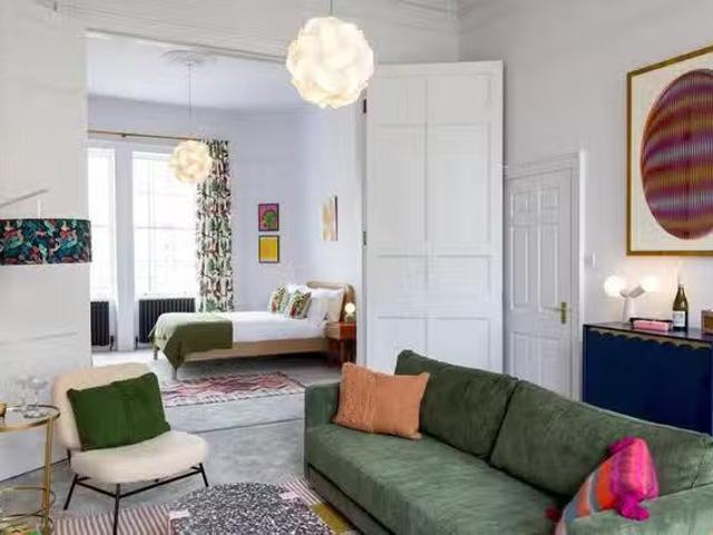 Charming 1 BR Portland Place