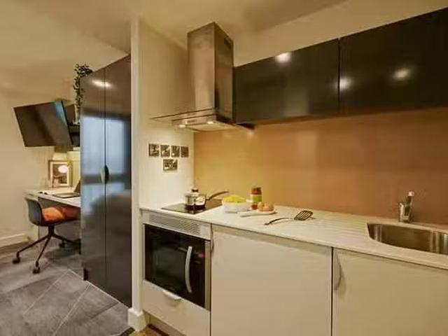 Just in! 1 BR Platinum Studio Floor One