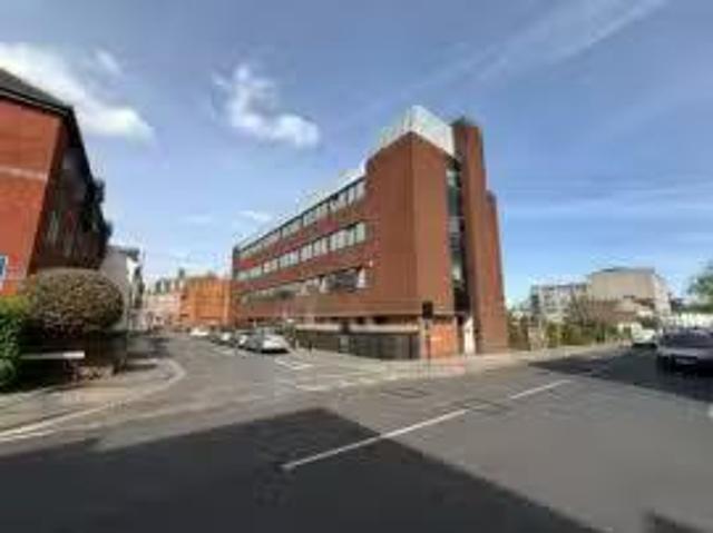 Unique 1 BR Property & Houses to Rent: Gordon Place, Birchett.