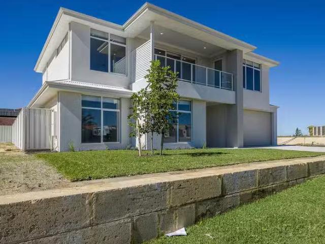 Rental! 1 Ibiza Court, Mindarie, WA 6030