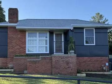 Rental! 1 Oliver Parade, Nowra, NSW 2541