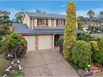 Nice 1 Marlock Place, Alfords Point House for rent Listed by.
