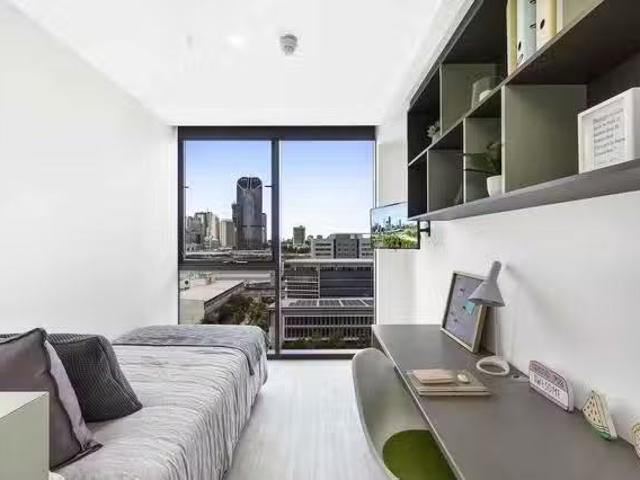 Rental! 1 Room Twin Loft, King Single Bed