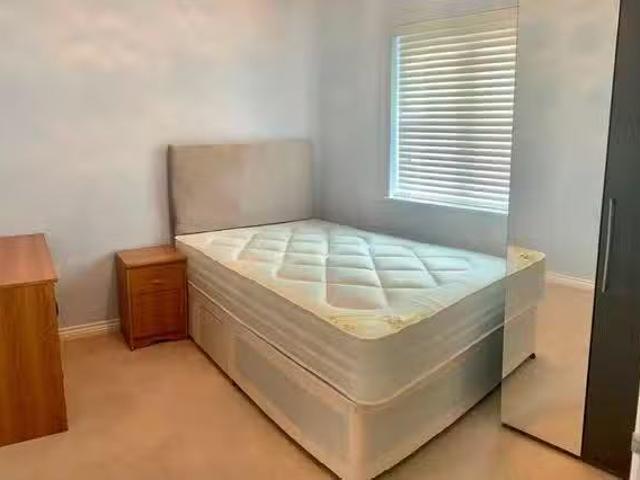 Cozy 1 Room Marcroft Road, Port Tennant, Swansea 3 bedrooms 2.