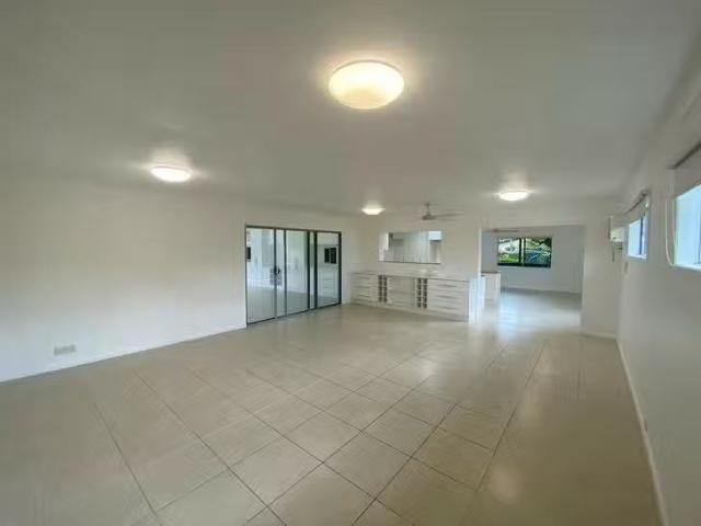 For Rent! 1 Torrance Avenue, Edge Hill, QLD 4870