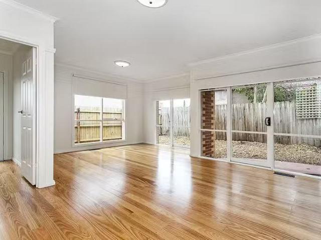 Cheap 1A Bruce Street, Mitcham, VIC 3132