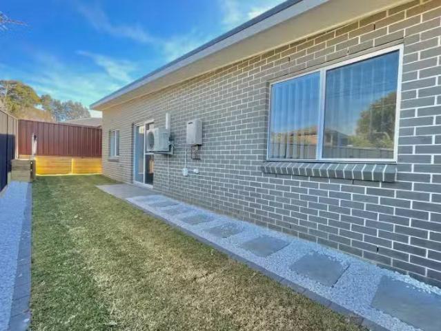 Deal! 1A Potter Street, OLD TOONGABBIE, NSW 2146 House for R.