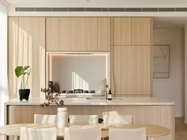 Deal! 2403/66 Hope Street, South Brisbane, QLD 4101