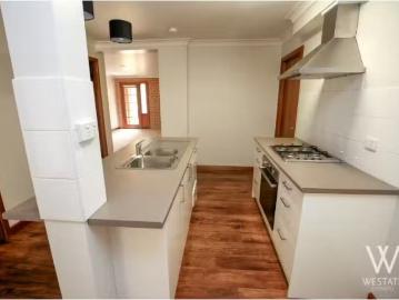 Cozy 2/41 View Street, Kelso Apartment for rent Listed by Lea.