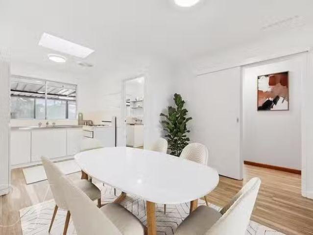 New 24 Garden Road, Spearwood, WA 6163