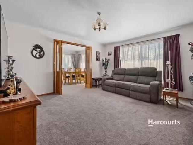 New 24 George Street, ULVERSTONE, TAS 7315 House for Rent