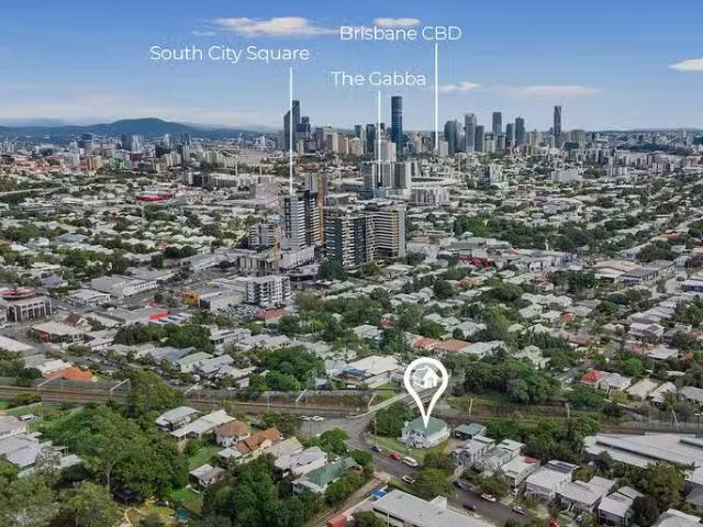 Cheap 2/4 Salisbury Street, Woolloongabba, QLD 4102