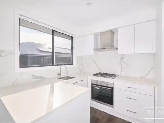 Just in! 24B Tiger Quoll Drive, Lake Cathie House for rent Li.