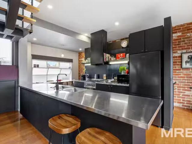 Charming 2/50 Valiant Street, Abbotsford, VIC 3067