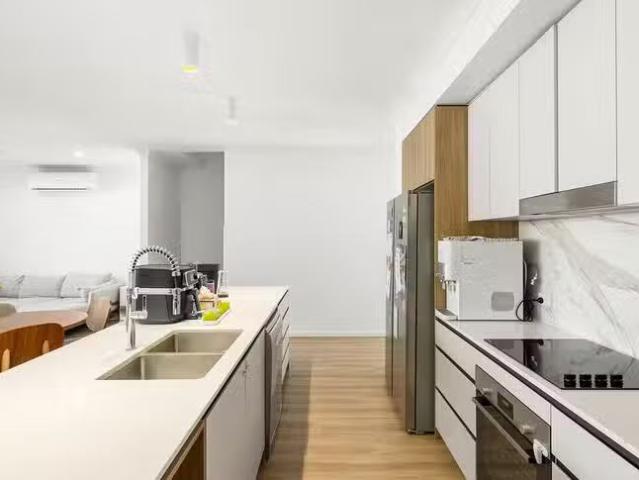 For Rent! 25/25 Oasis Close, Manly West, QLD 4179