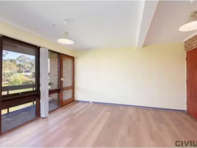 Cozy 25/2 8 Corinna Street, LYONS Apartment for rent Listed b.