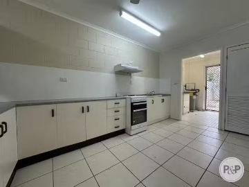 Cozy 2/544 Ross River Road, Cranbrook, QLD 4814