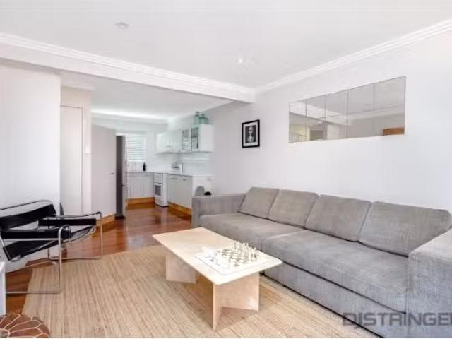 For Rent! 2/58 Pacific Parade, Bilinga Apartment for rent Lis.