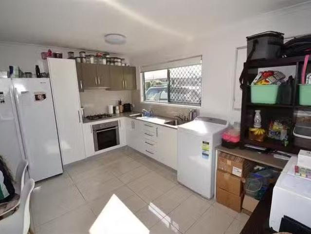 New 2/5 Cypress Place, Peregian Springs, QLD 4573