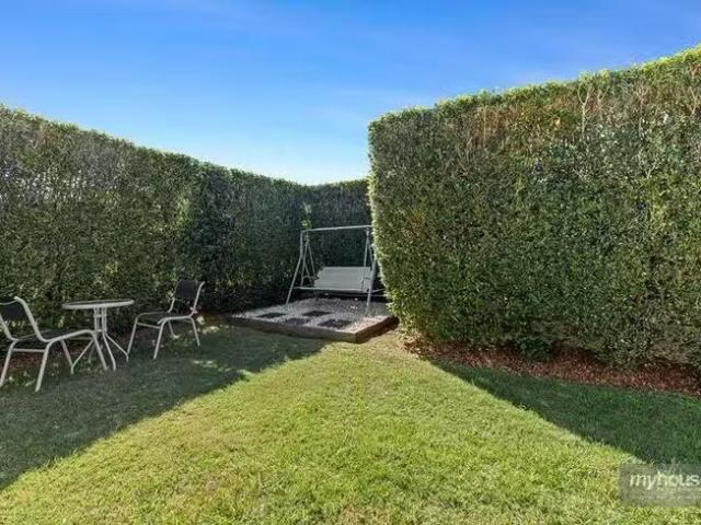 Cheap 2/5 Denyer Street, Wilsonton, QLD 4350
