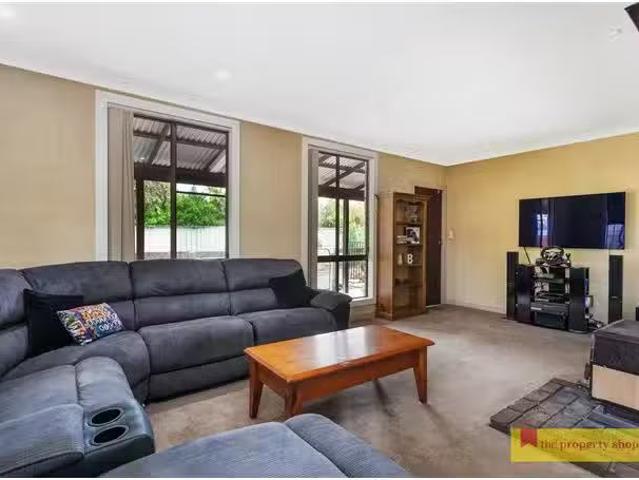 Just in! 25 Horatio Street, Mudgee House for rent Listed by N.