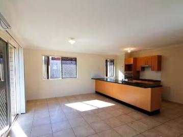 Unique 25 Walter Court, Leichhardt, QLD 4305
