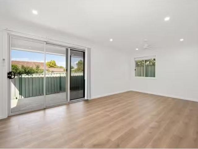Cozy 25a Wollombi Road, Cessnock Apartment for rent Listed by.