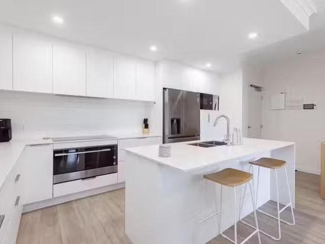 For Rent! 2/62 Banks Avenue, Hillarys, WA 6025