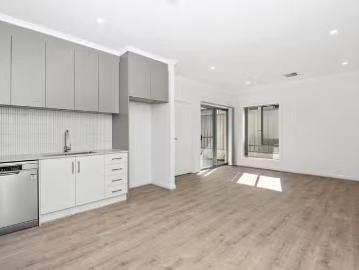 Rental! 26 Cornwall Street, Seaford Heights, SA 5169
