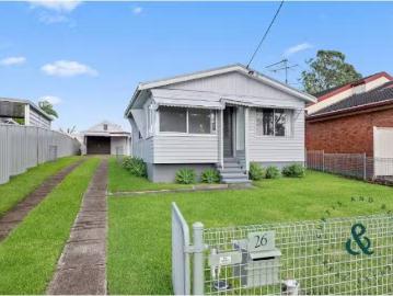 For Rent! 26 Riverside Dr, Karuah House for rent Listed by Re.