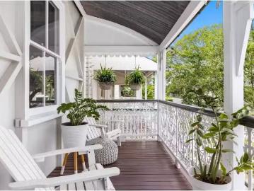 Cozy 26 Swan Terrace, WINDSOR House for rent Listed by Bridge.