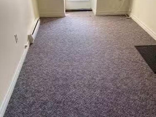 Deal! 26 Wellington Street S, St. Marys, ON, N4X 1A8 commerc.