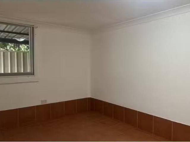 Charming 26A Balbeek Avenue, Blacktown Apartment for rent Lis.