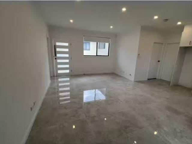 Charming 26A Elebana Street, Colyton House for rent Listed by.