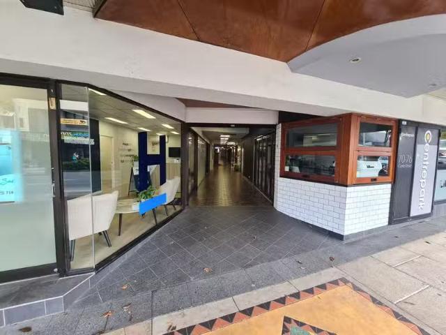 Rental! 2/70 Currie Street, NAMBOUR, QLD 4560 Retail for Rent