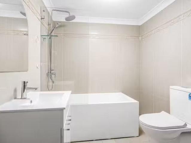 Cheap 27/150 Marsden Street, Parramatta, NSW 2150 Unit for R.