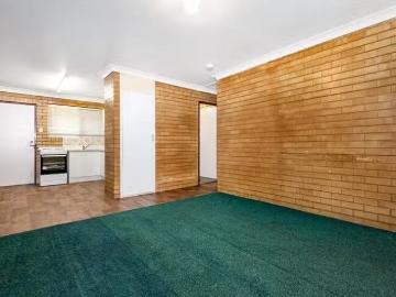 Deal! 2/71 Station Road, Woodridge, QLD 4114