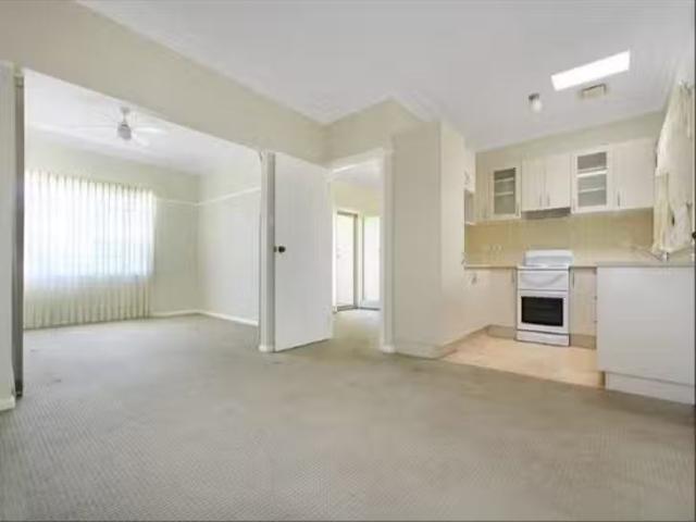 Deal! 27 Elizabeth Street, Towradgi, NSW 2518