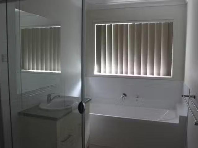 Nice 27 Jeans Street, Muswellbrook, NSW 2333