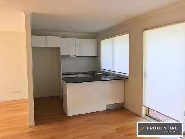 Cheap 2/7 Pritchard Road, Macquarie Fields, NSW 2564