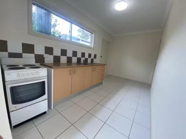 Unique 2/7 Sawtell Road, TOORMINA Apartment for rent Listed b.