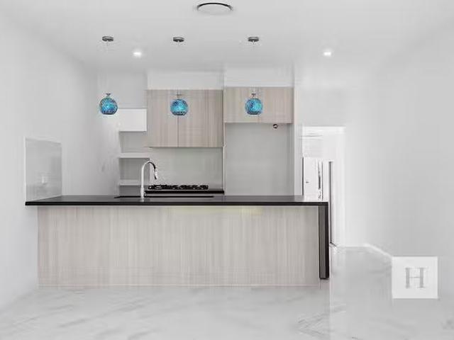 Deal! 27A Columbus Street, Hamlyn Terrace, NSW 2259