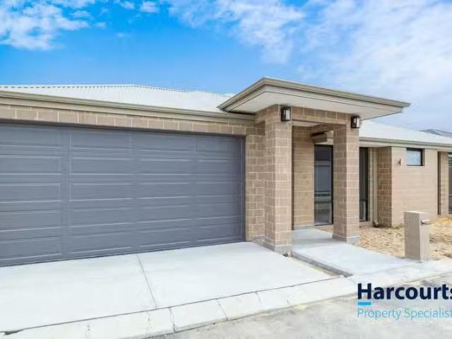 Just in! 2/80 Barbican Street, SHELLEY, WA 6148 House for Rent