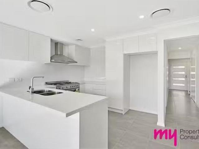 For Rent! 28/263 Camden Valley Way, Narellan, NSW 2567