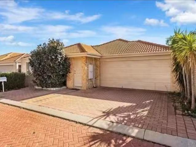 Cheap 2/89 AMHERST RD Amherst Road, Canning Vale, WA 6155