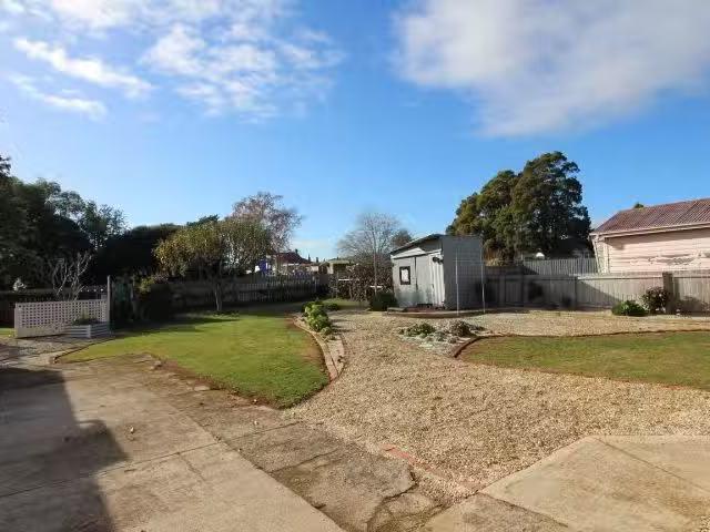 Cheap 28 Alfred St, SCOTTSDALE, TAS 7260 House for Rent